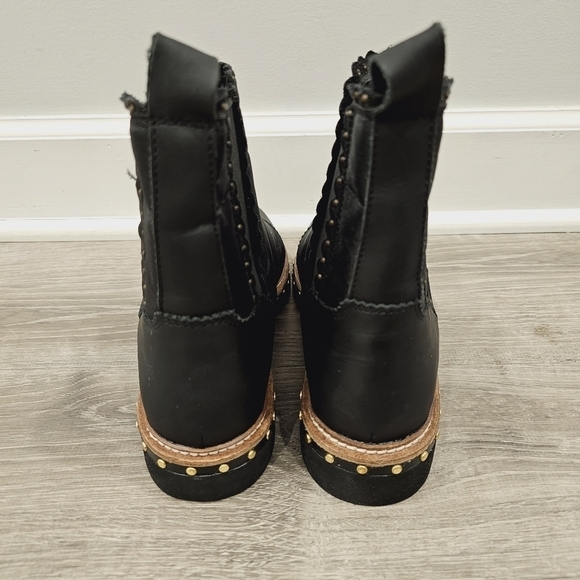NEW FREE PEOPLE Atlas Puffer Chelsea Boot Black Leather - Picture 3 of 5